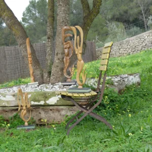 conjunto artesanías en madera