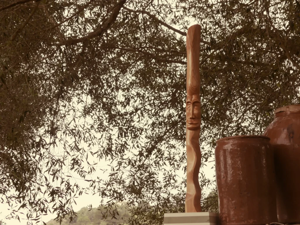 pieza tótem decorativo